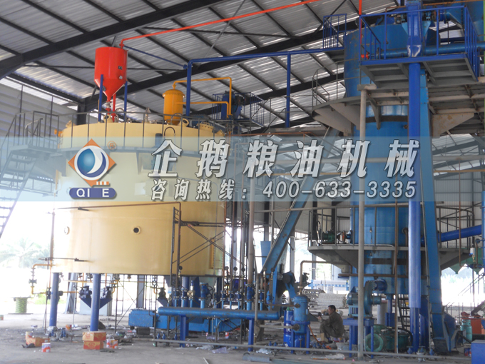1平轉(zhuǎn)浸出器與蒸脫機(jī).jpg