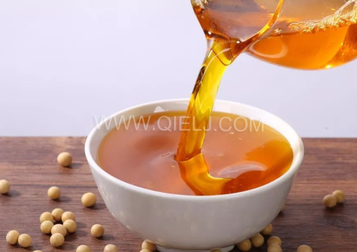 大豆油精煉加工設(shè)備，企鵝優(yōu)化工藝降低生產(chǎn)成本(圖1)